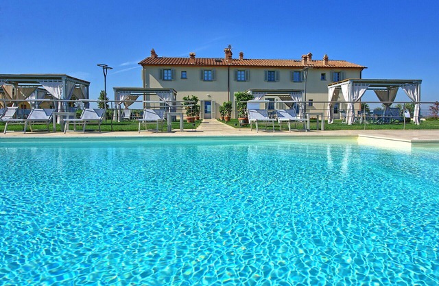 Nice apartment for 3 guests with A/C, WIFI, pool, TV and panoramic view