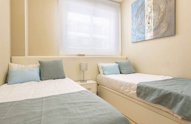 Nice apartment for 4 people with A/C, pool, WIFI, TV, terrace and pets allowed