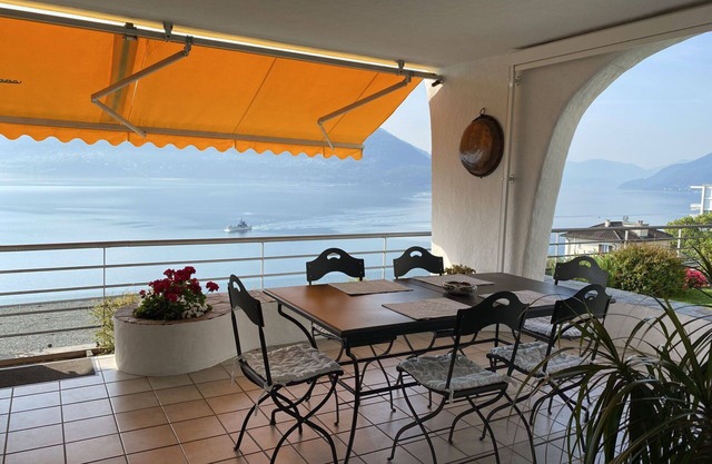 Nice apartment for 5 people with hot tub, WIFI, TV, patio and panoramic view
