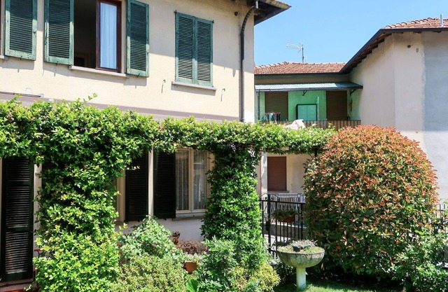 Nice apartment for 5 guests with WIFI, TV, terrace, pets allowed and parking
