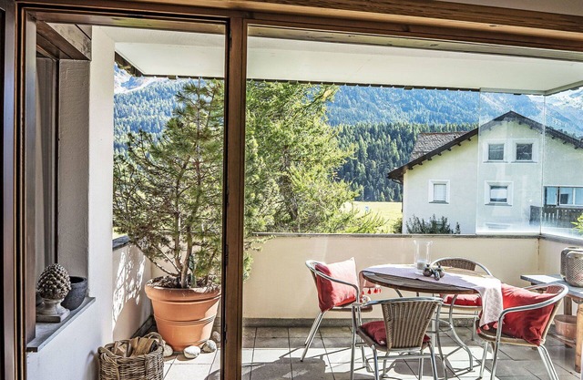 Nice apartment for 4 people with WIFI, TV, balcony, pets allowed and panoramic view