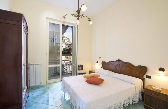 Nice apartment for 6 guests with TV and terrace