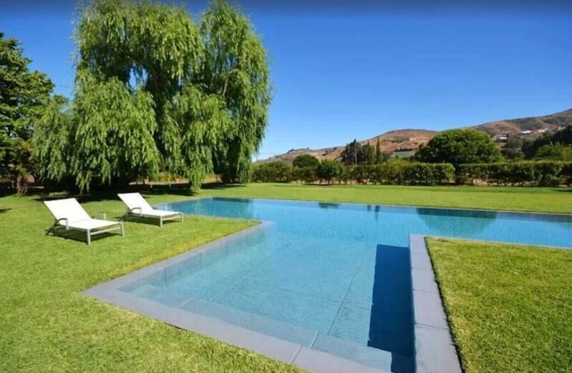 Nice cottage with a lovely garden and pool