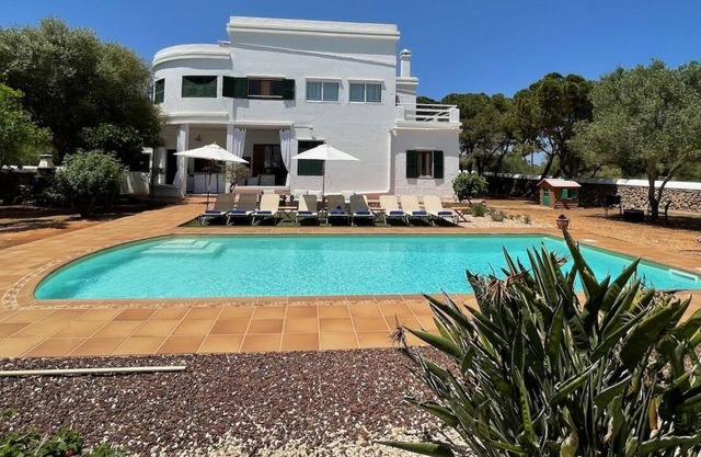 NICE COUNTRY HOUSE FOR UP 12 PEOPLE - 10% DISCOUNT IN MAY/JUNE