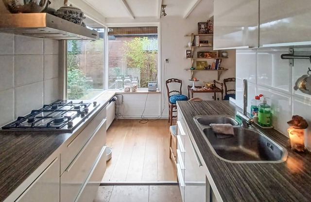 Nice home in Warmenhuizen with WiFi
