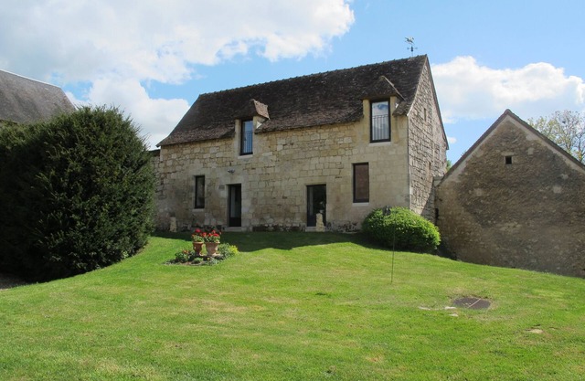 Nice manor house with swimming pool in the heart of Touraine