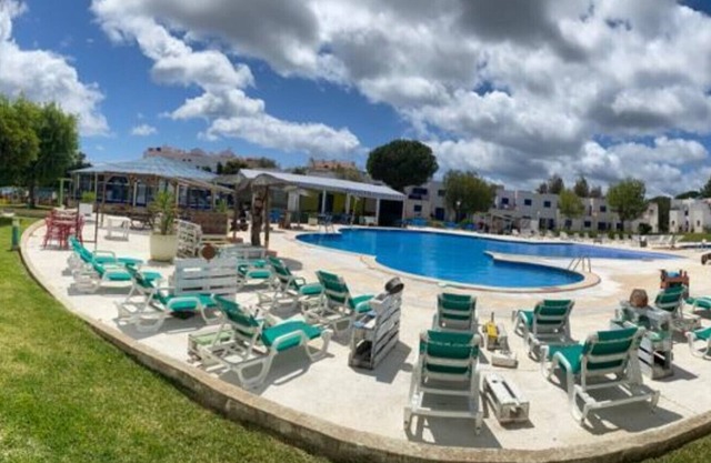 Nice Terrace and Pool Alvor Flat