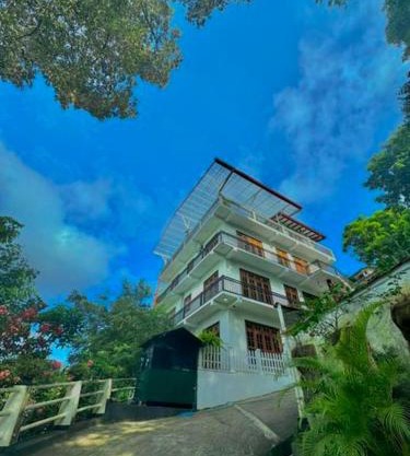 Nimmi Villa