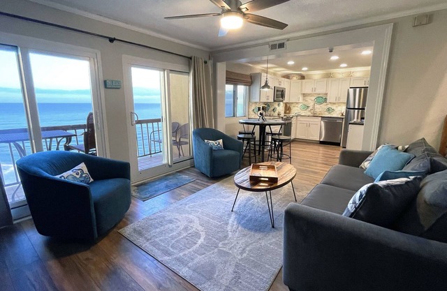 Ninth Floor, Ocean Side Livingroom! Beautifully Updated! Gated Community!