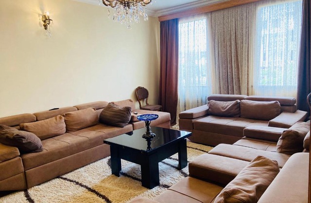 Nitsa’s Sweet Home