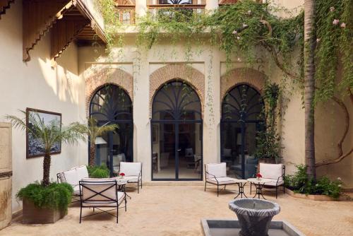 Nobu Riad