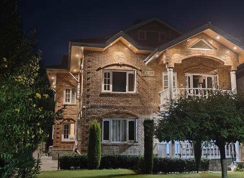 Noor-e-Zabarwan Luxe Retreat