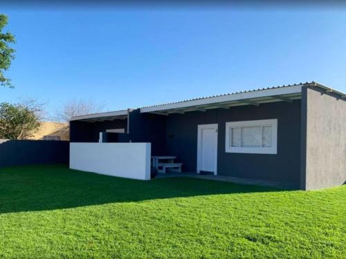 Noordoewer Self Catering Chalets CC