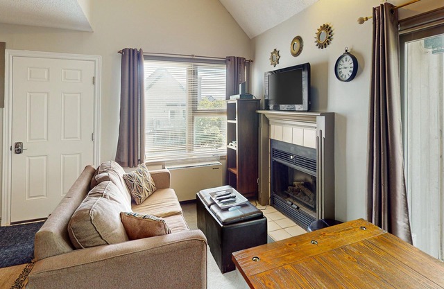 North Creek Resort, Unit 515 | Mountain condo with ski-in/ski-out access