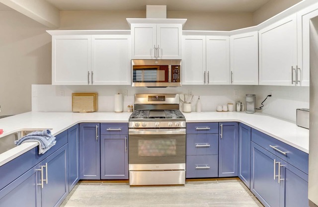 North End/Stay in Boise’s coveted North End! This 4BR/3BA retreat blends modern style with Boise Blue charm. Minutes from downtown, Hyde Park, Camel’s Back Park, 13th Street and the Greenbelt. Relax in the backyard oasis.