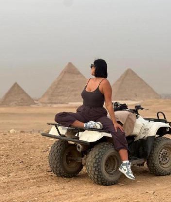 Noya pyramids view hotel