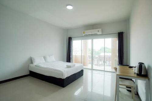 NP Place Santitham เอ็นพี เพลส สันติธรรม