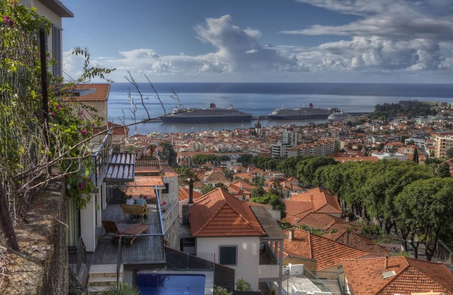 Number 15 Ocean & City View Villas - Nº1