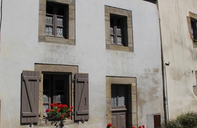 "Number 26" Town House