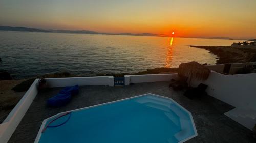 NV seafront Villa Aegina