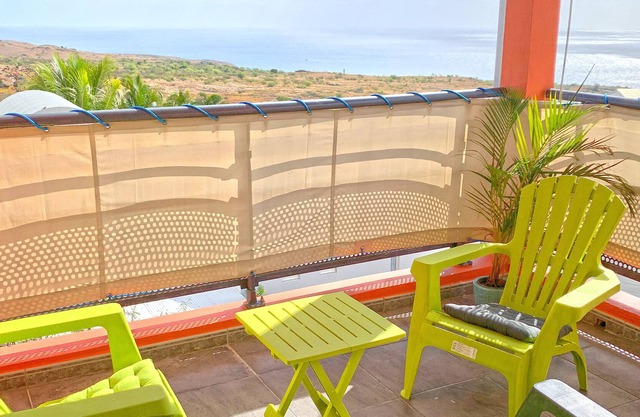 NYMPHEAS APARTMENT, sea view