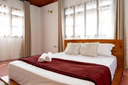 Nyumbani luxe apartment