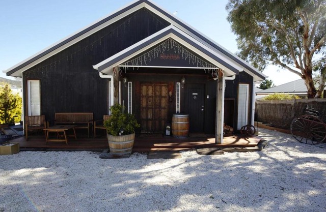 Oak and Barrell 7 Twynam Street