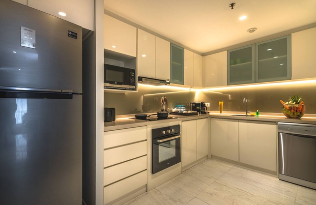 Oakwood Hotel & Residence Surabaya