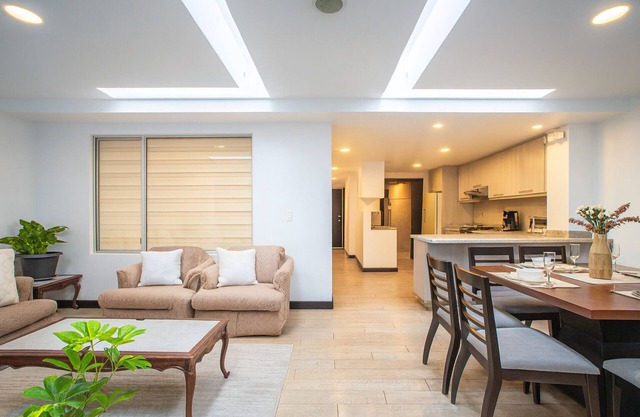 Oasis Familiar en Puertas del Sol