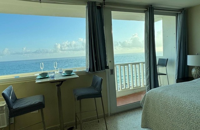 Ocean Front Paradise ON Condado Beach, San Juan, PR