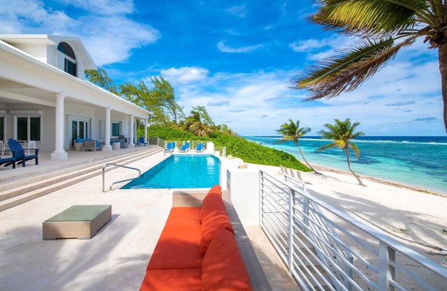 Ocean Kai: Luxe Oasis w/Oceanfront Pool, Sandy Beachfront, & Veranda Lounge