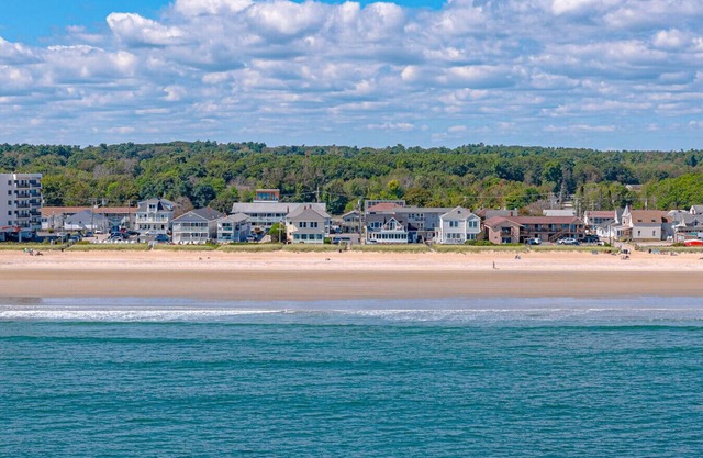 Ocean View! - Luxury Condo with Beach Access