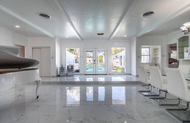 Ocean View + Poolside Opulence Tennis and HotTub
