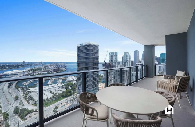 Ocean Views, Downtown Vibes, Poolside Relaxation