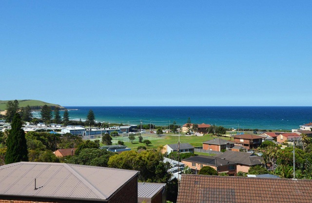 Ocean Vista - walk to the beach