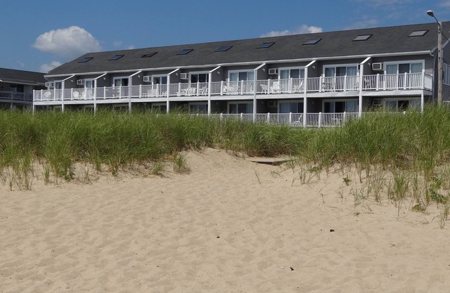 Oceanfront/Beachfront Condo on Old Orchard Beach