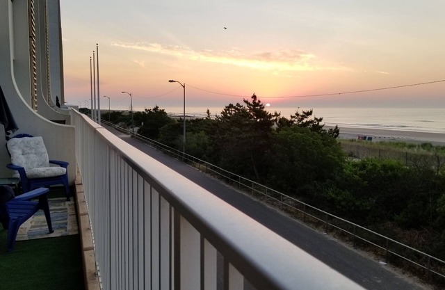 Oceanfront Condo - A Perfect Getaway!