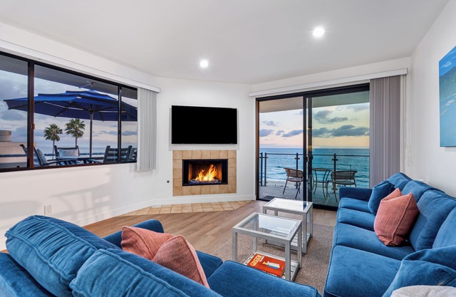 Oceanfront Condo with Large Patio and Full Sea View in Carlsbad, CA