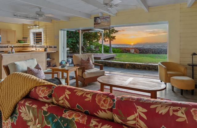 Oceanfront Hawaiian-style Beach House