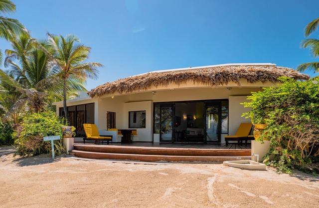 Oceanfront Paradise at Villa Amber, 2 Bedroom! Gold Standard Certified