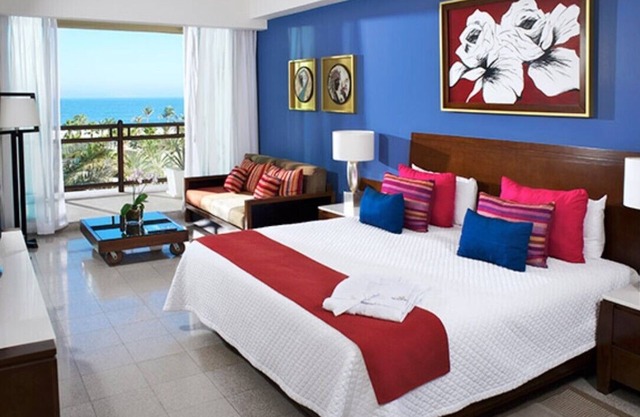 OCEANVIEW GRAND MAYAN MASTER ROOM