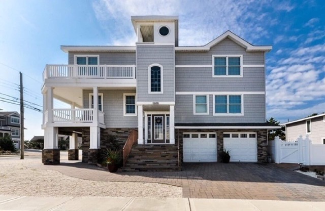 Oceanview w/heated pool (Mem-Labor Day) outdoor bar/kitchen 5 Bedroom 2 Master