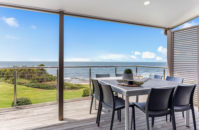 OCEANZEDGE - Absolute Oceanfront