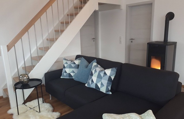 Offene lichtdurchflutete Wohnung mit Terrasse