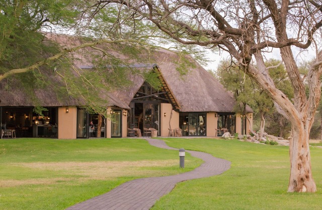 Okapuka Safari Lodge