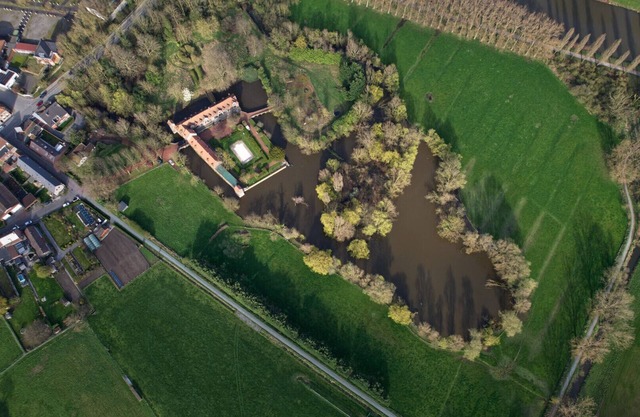 Old Château de Pecq