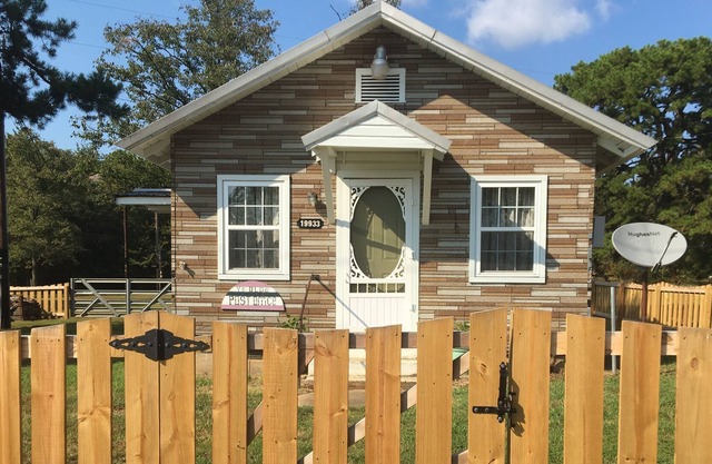 Old Post Office Bunkhouse