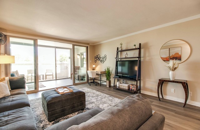 Old Town Scottsdale 2-bedroom condo