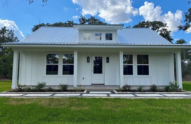 Olive House | Countryside Vibes Close to Town