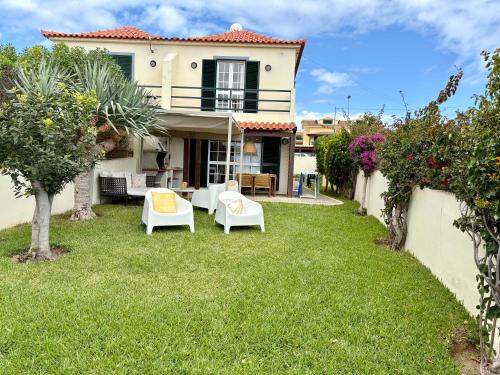 Oliveira's Home